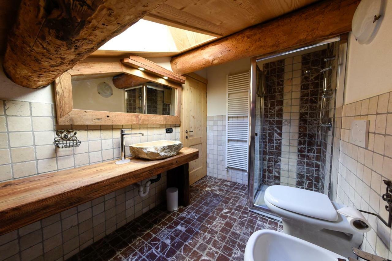 Agriturismo Baita De L'All Isolaccia Eksteriør billede